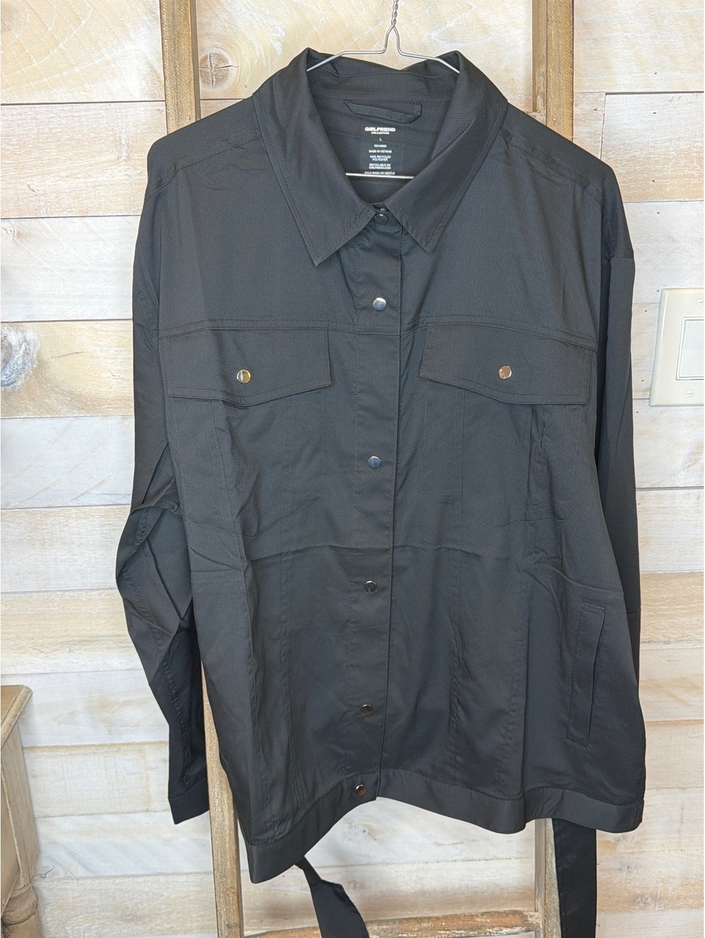 Girlfriend Collective Black Recycled Polyester Button-Up Jacket, Size L - Picture 2 of 4